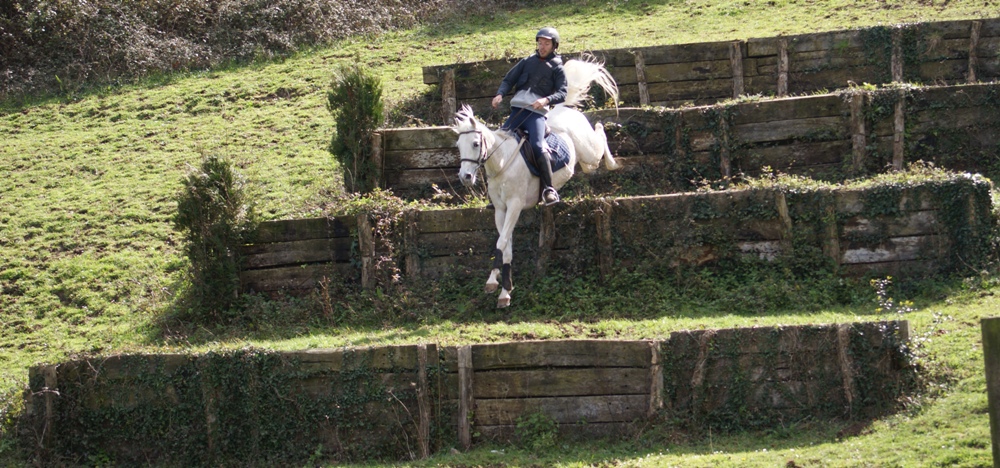 Alumno de técnico deportivo de equitación en el Cross del Centro Ecuestre La Gerencia